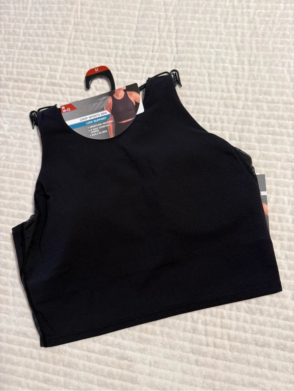 New Avia Women’s Black Crop Sports Bra Size Medium